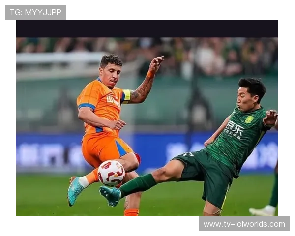 北京国安门将人选成焦点 球迷热议谁能守护首发之位 北京国安门将人选成焦点 球迷热议谁能守护首发之位