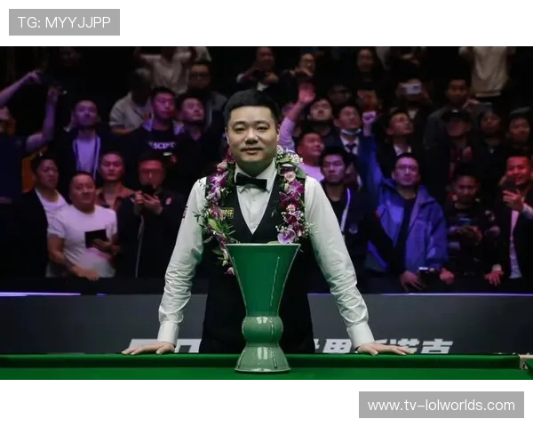 冠中冠赛制特殊：小组单日决出冠军，半决赛采用11局6胜